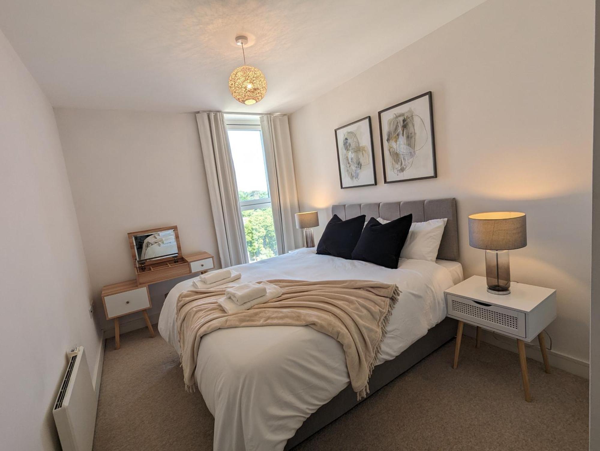 Elite Serenity Apartment Hemel Hempstead Bagian luar foto